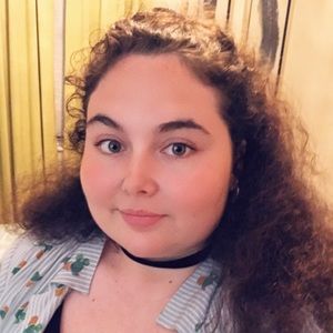 Meet your Posher, Alexis